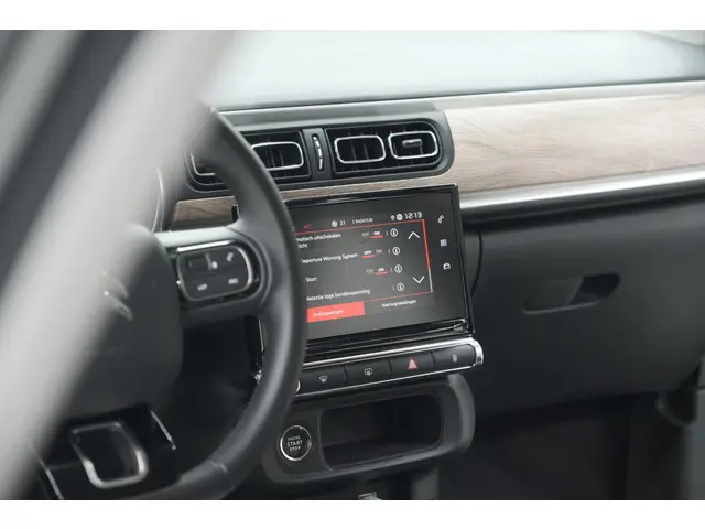 Citroën C3 PureTech 82 Shine 2023 Benzine 52