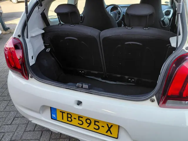 Peugeot 108 1.0 VTi Active 2015 Benzine 14