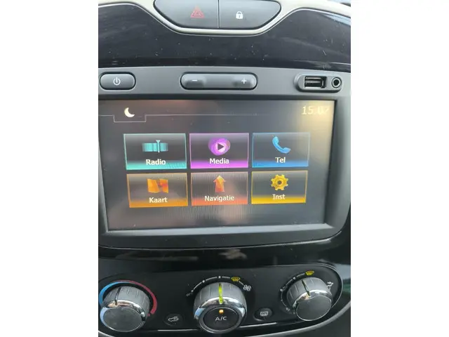 Renault Captur 0.9 TCe Expression 2015 Benzine 18