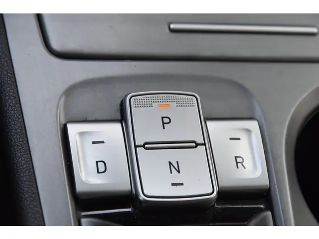 Hyundai Kona EV Comfort 64 kWh 2020 Elektrisch 16