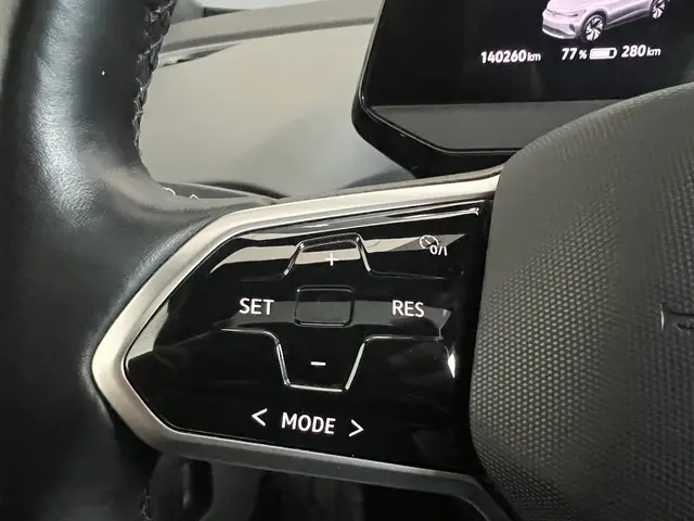 Volkswagen ID.4 First Max 77 kWh PANORAMA 2020 Elektrisch 10
