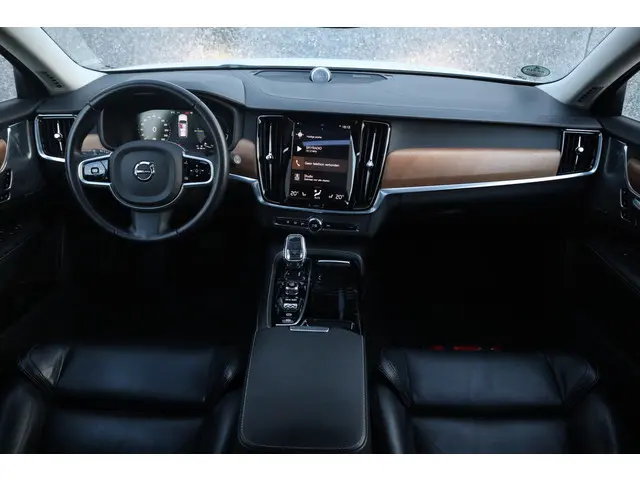 Volvo V90 2.0 T8 AWD Inscription 2019 Hybride Benzine 6