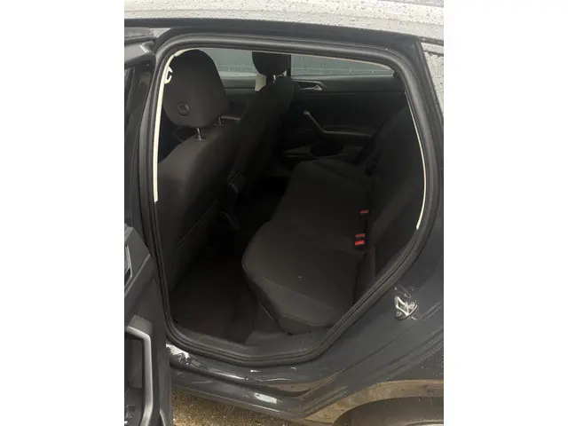 Volkswagen Polo 1.0 TSI Comfortline 2018 Benzine 16