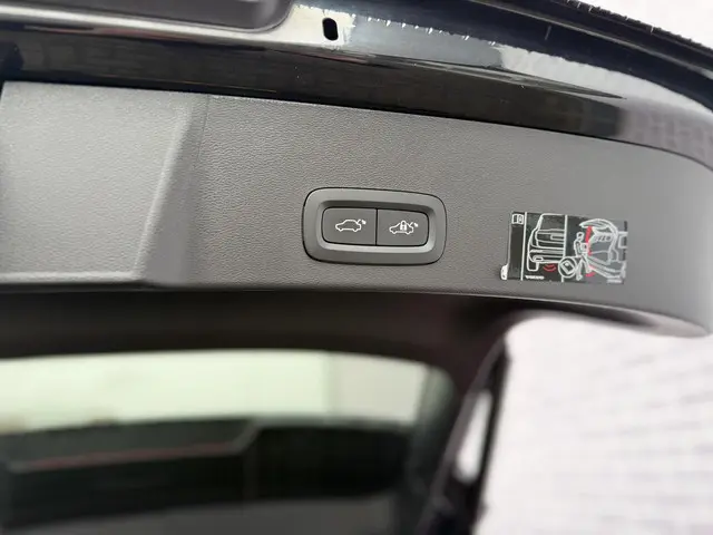 Volvo XC40 1.5 T3 R-Design 2022 Benzine 16