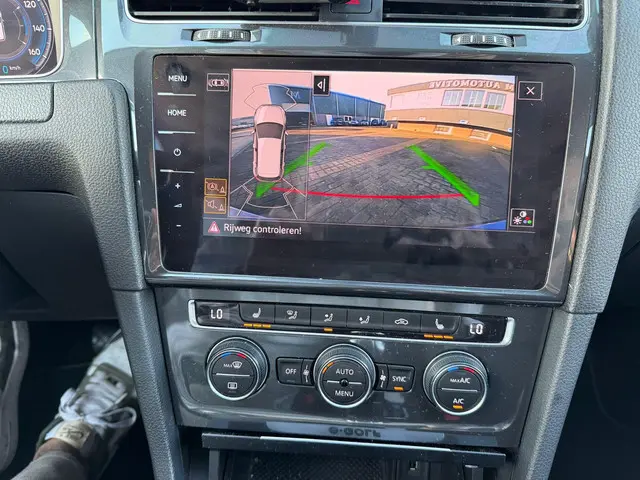 Volkswagen e-Golf e-Golf 2019 Elektrisch 23