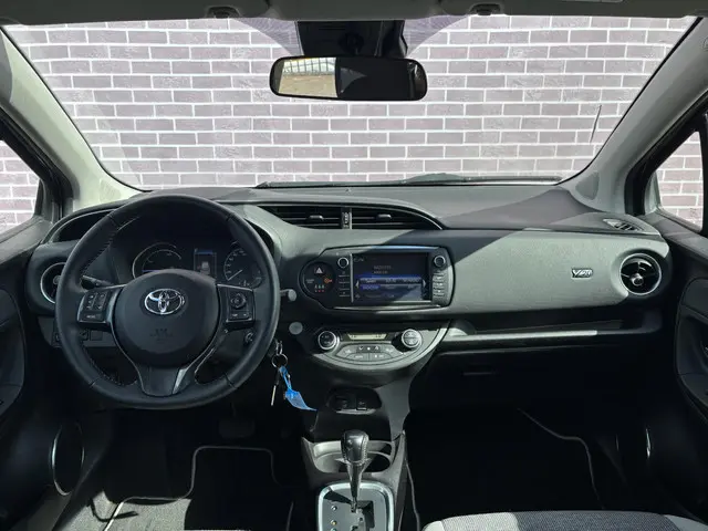 Toyota Yaris 1.5 Hybrid Y20 2019 Hybride Benzine 8