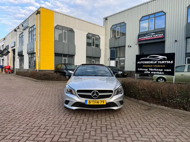 Mercedes-Benz CLA 2