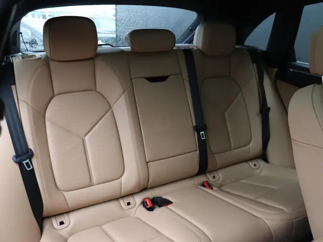 Porsche Macan 2.0 2016 Benzine 15