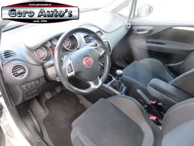 Fiat Punto Evo 0.9 TwinAir Lounge 2017 Benzine 2