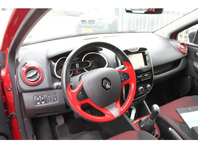Renault Clio 0.9 TCe Expression 2016 Benzine