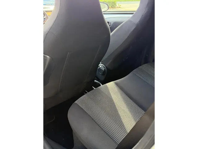 Peugeot 108 1.0 e-VTi Active TOP! 2017 Benzine 12