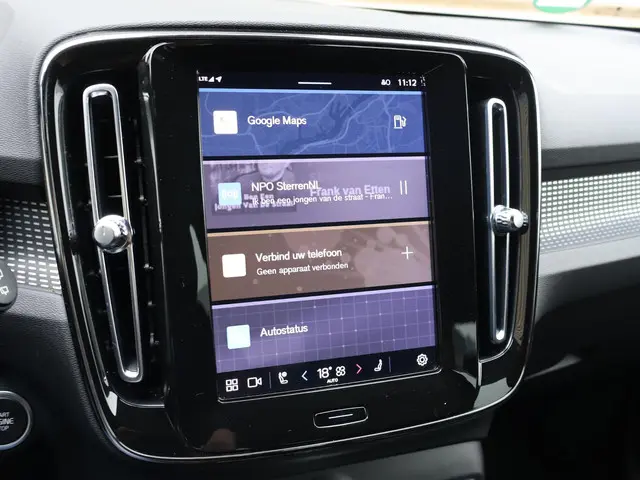 Volvo XC40 B3 Plus Dark 2023 Benzine 27