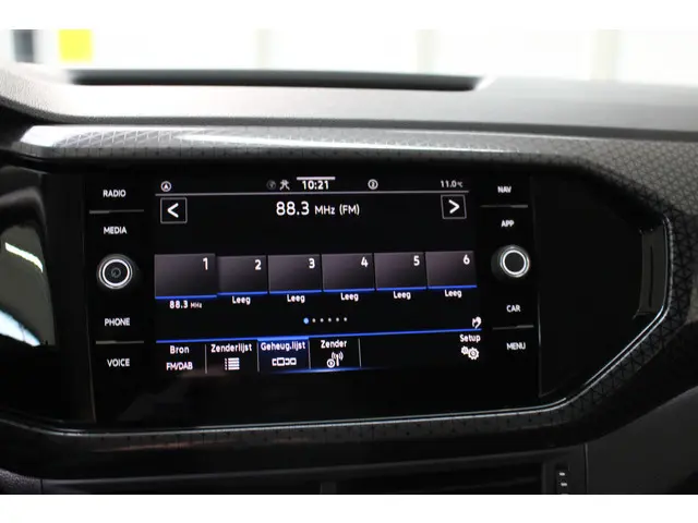 Volkswagen T-Cross 1.5 TSI 150PK Style DSG 2022 Benzine 17