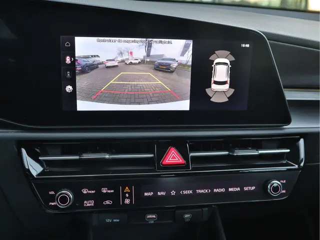 Kia Niro EV DynamicLine 64.8 kWh 2023 Elektrisch 15