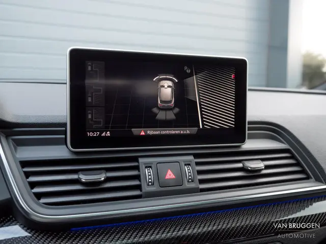 Audi Q5 50 TFSI e quattro S-Line 2021 Hybride Benzine 32