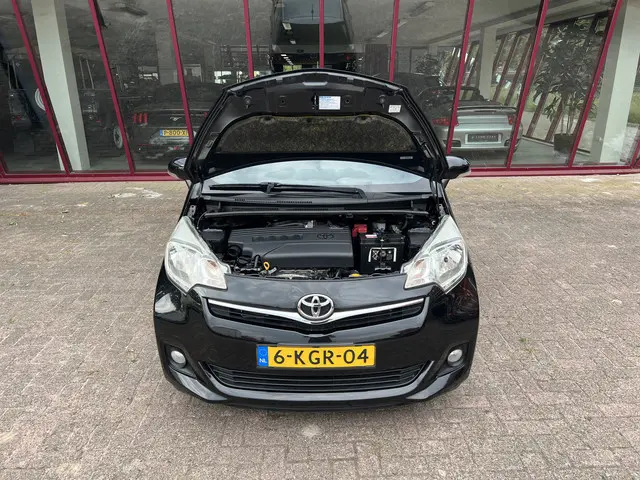 Toyota Verso-S 1.3 VVT-i Comfort 2012 Benzine 26