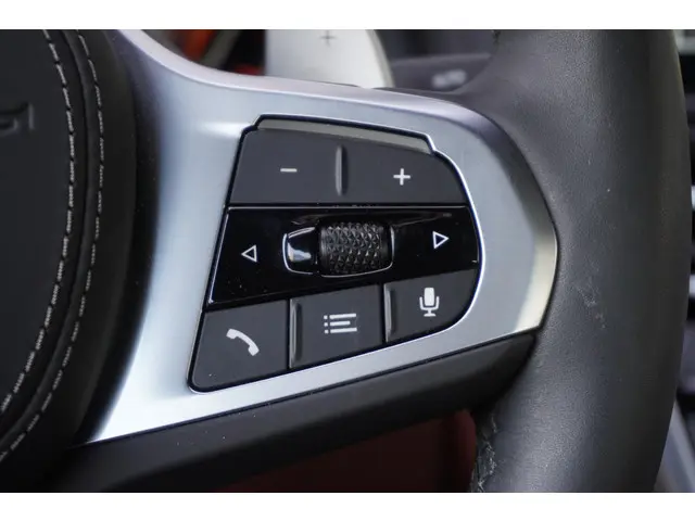 BMW 8 Serie 840i xDrive 2025 Benzine 27