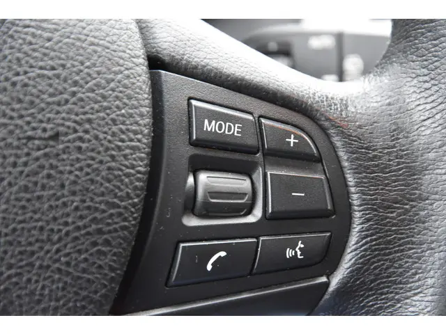 BMW 1 Serie 116d 2018 Diesel 11