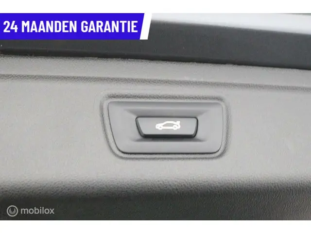 BMW 3 Serie Touring 320i High Executive 2020 Benzine 22