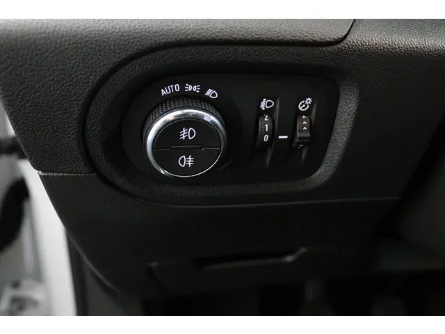 Opel Grandland X 1.2 Turbo Innovation 2020 Benzine 33