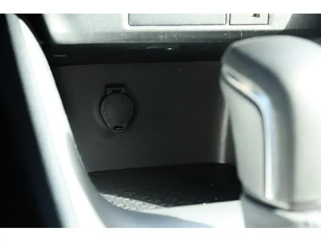Toyota Yaris 1.5 Hybrid Active 2022 Hybride Benzine 20