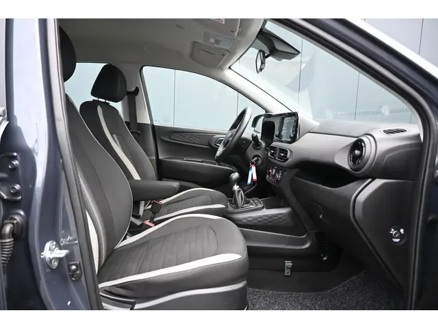 Hyundai i10 1.0 Comfort 2023 Benzine 36