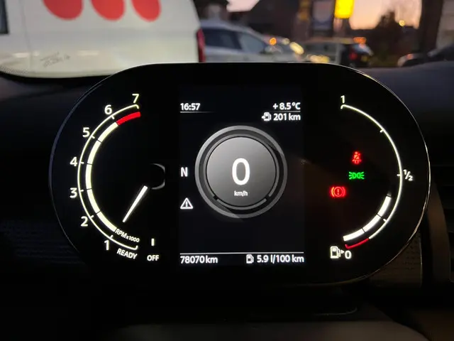 MINI Cooper Mini 1.5 Business Edition 2021 Benzine 16