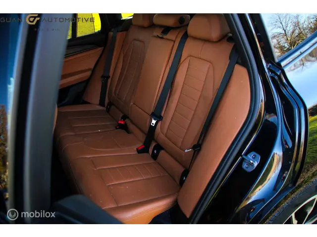 BMW X3 xDrive20i High Executive | BOM VOL !! | 2018 Benzine 35