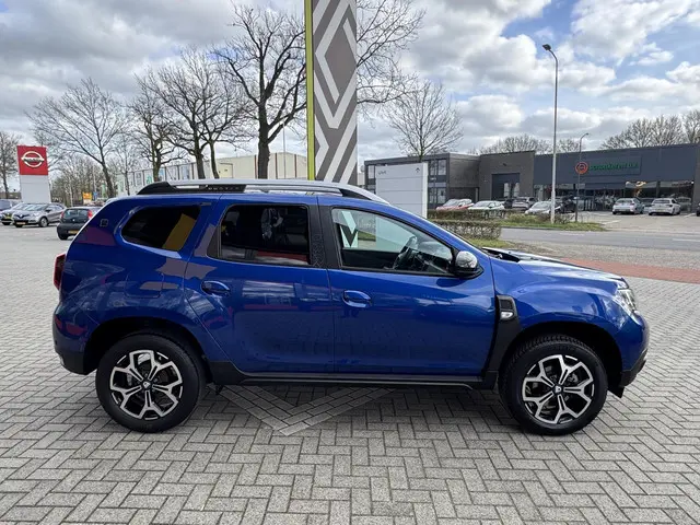 Dacia Duster TCe 130 15th Anniversary 2021 Benzine 4