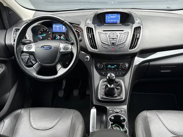 Ford Kuga 1.5 Titanium 2015 Benzine 8