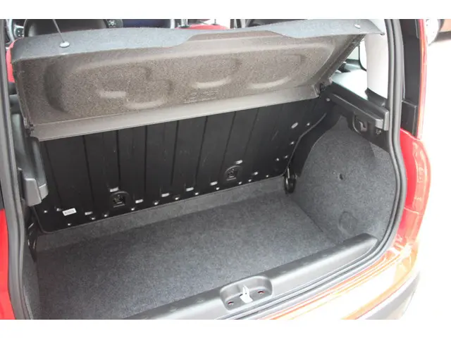 Fiat Panda 0.9 TwinAir Lounge 2017 Benzine 21