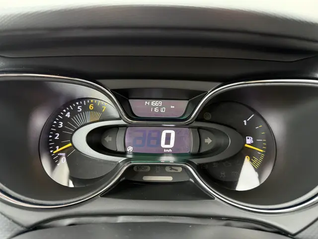 Renault Captur 0.9 TCe Expression 2015 Benzine 18