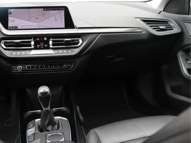 BMW 2 Serie Gran Coupé 218i High Executive 2020 Benzine 21