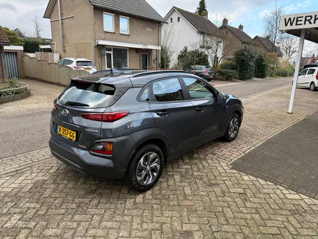 Hyundai Kona 2