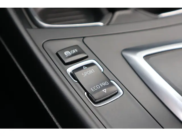 BMW 1 Serie 118i Business+ 2013 Benzine 49