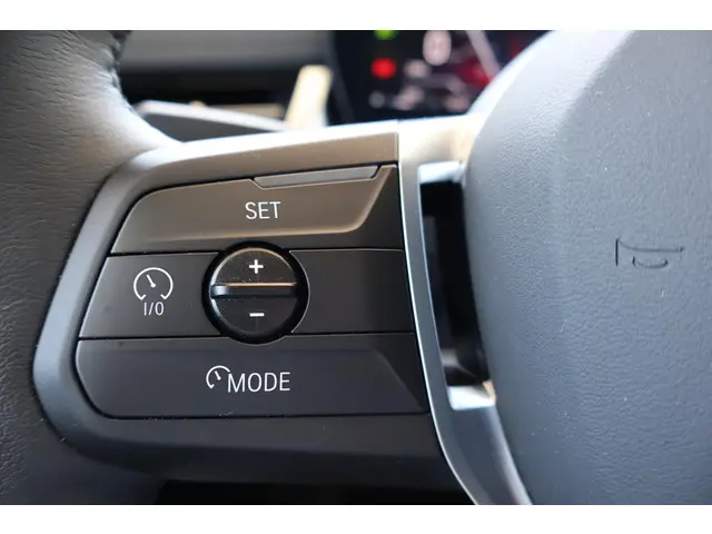 BMW X1 xDrive23i 2025 Benzine 19