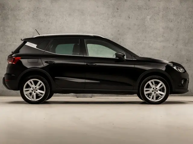 SEAT Arona 1.0 TSI FR Sport 2018 Benzine 4