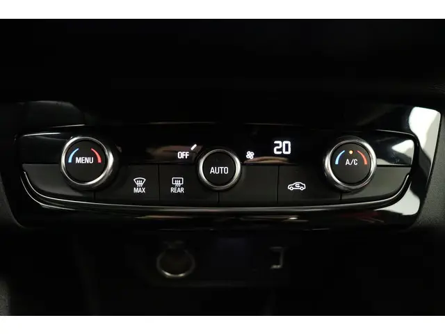 Opel Corsa 1.2 Turbo 100pk GS Line 2022 Benzine 18