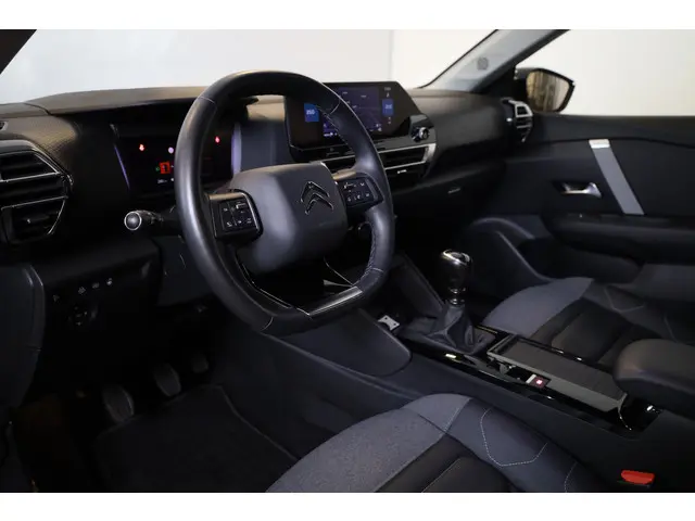 Citroën C4 PT 130 Shine 2022 Benzine 25