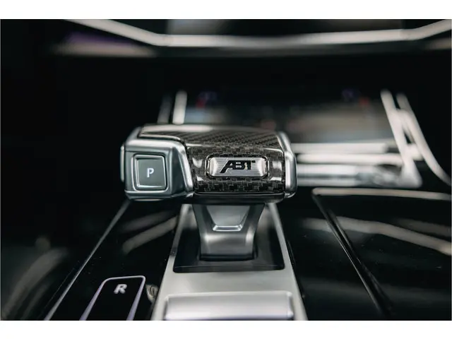 Audi RSQ8 4.0 TFSI quattro 2022 Benzine 27