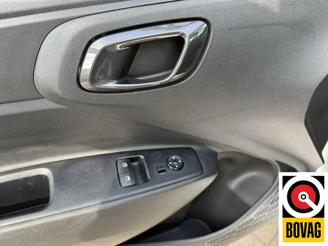 Hyundai i10 1.0 Comfort Smart 5-zits 2023 Benzine 25