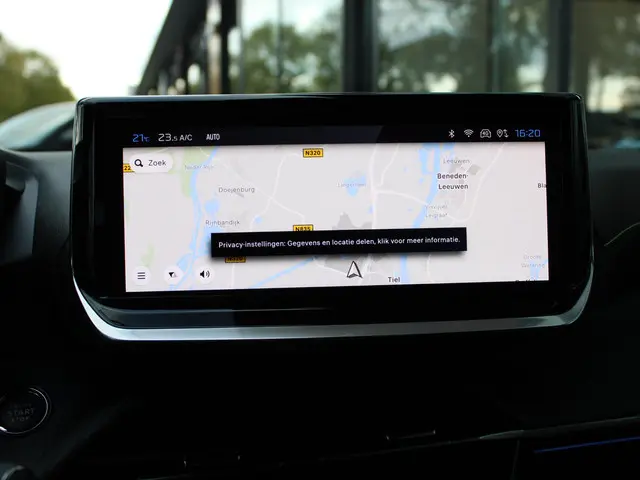 Peugeot 208 Hybrid 136 e-DCS6 GT 2024 Hybride Benzine 16