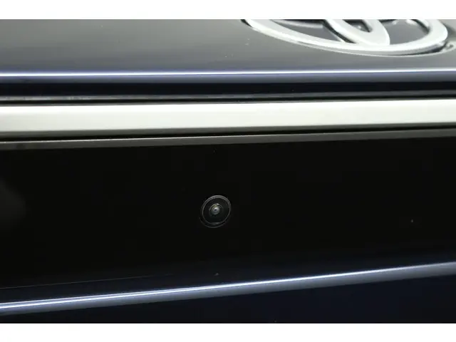 Toyota bZ4X Business Plus 71 kWh 2023 Elektrisch 42