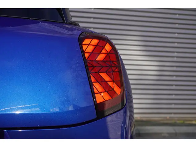 MINI Aceman E 2026 Elektrisch 18