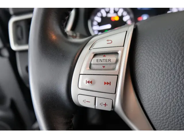 Nissan QASHQAI 1.2 Connect Edition 2016 Benzine 14