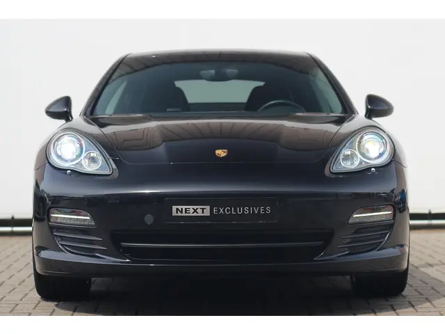 Porsche Panamera 4.8 S 2012 Benzine 4