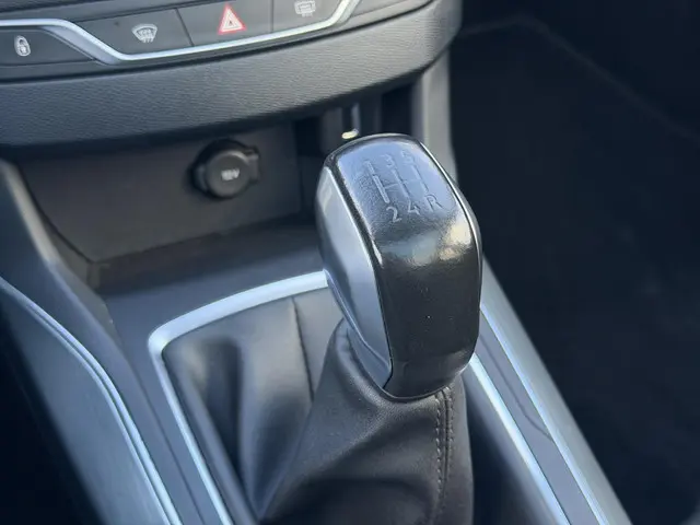 Peugeot 308 1.2 PureTech Allure 2019 Benzine 21