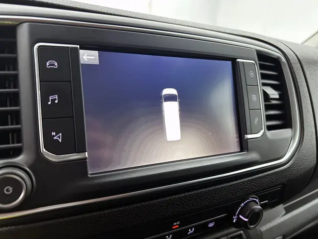 Opel Vivaro-e Combi L3H1 75 kWh 2022 Elektrisch 16