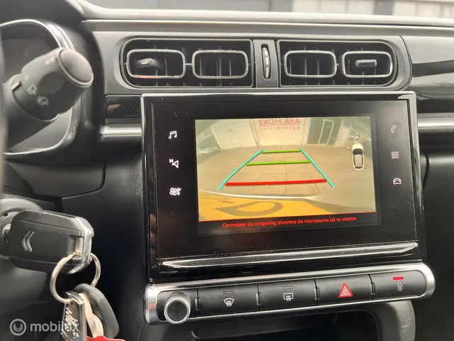 Citroën C3 1.2 PureTech S&S Business 2018 Benzine 25