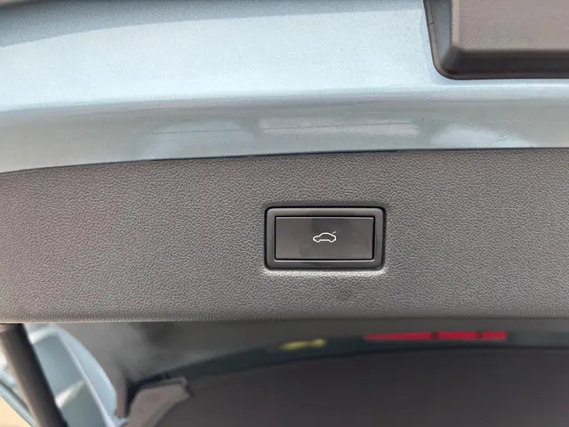 Ford Explorer Extended Range RWD 77 kWh 2024 Elektrisch 9